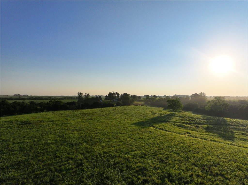 00 Ironwood Trail, Earlham, Iowa image 6