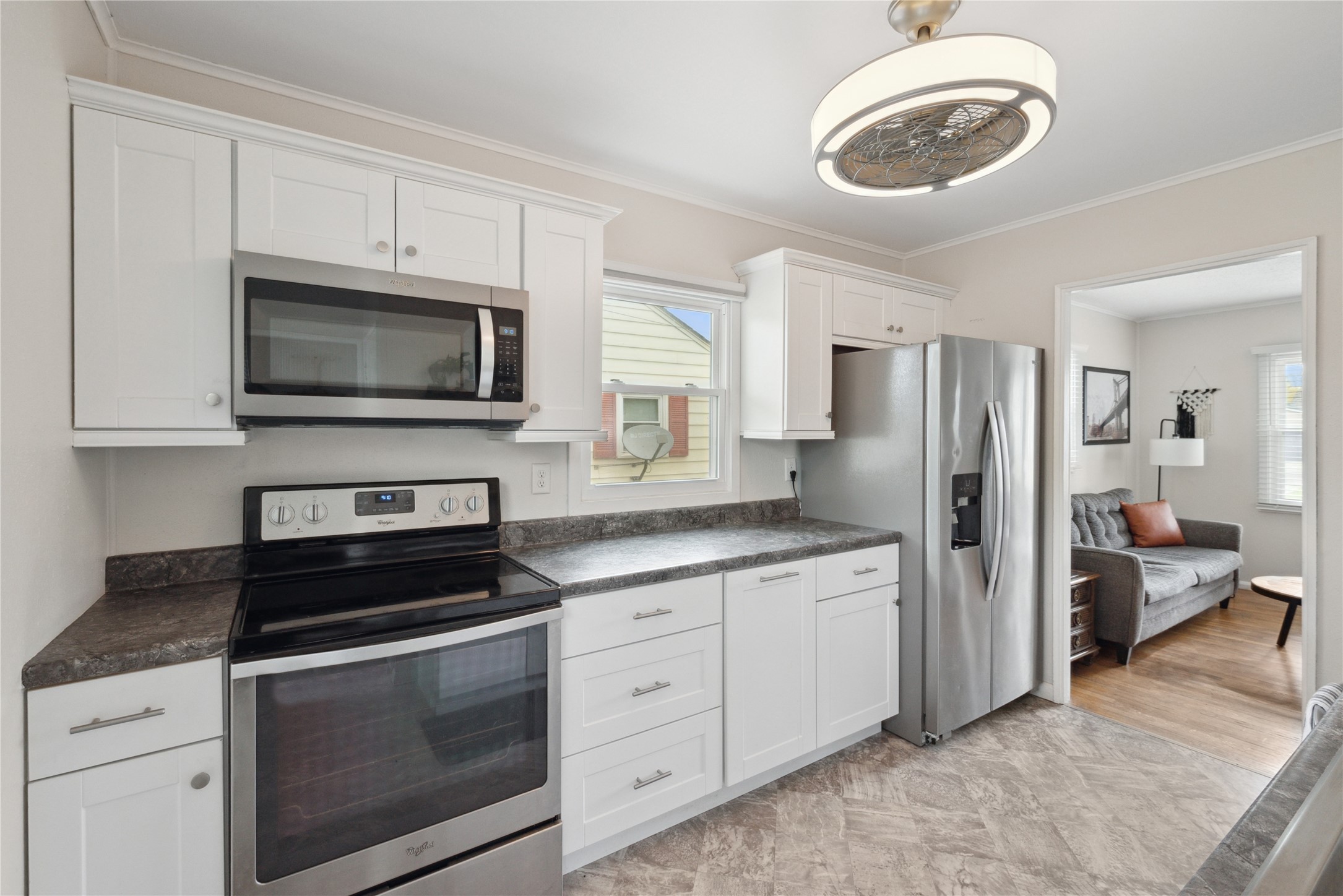 2012 61st Street, Des Moines, Iowa image 10