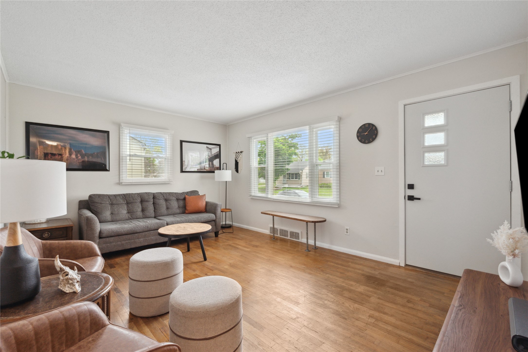 2012 61st Street, Des Moines, Iowa image 3