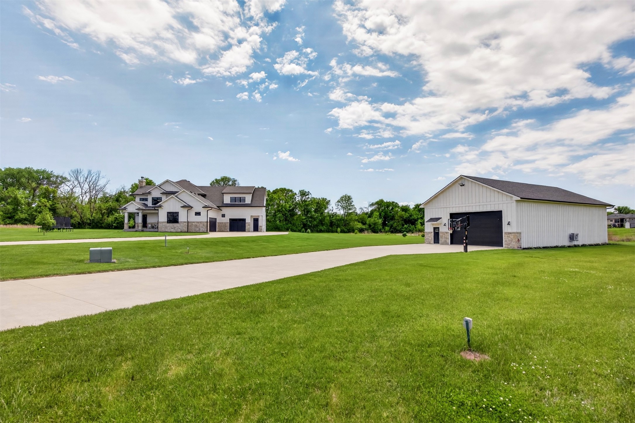 24913 Covenant Lane