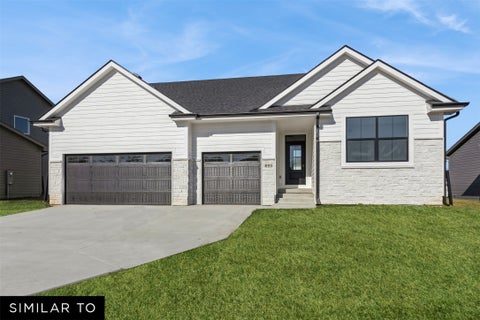 Homes For Sale - 511 NE 59th Street<br/> Ankeny, IA 50021
