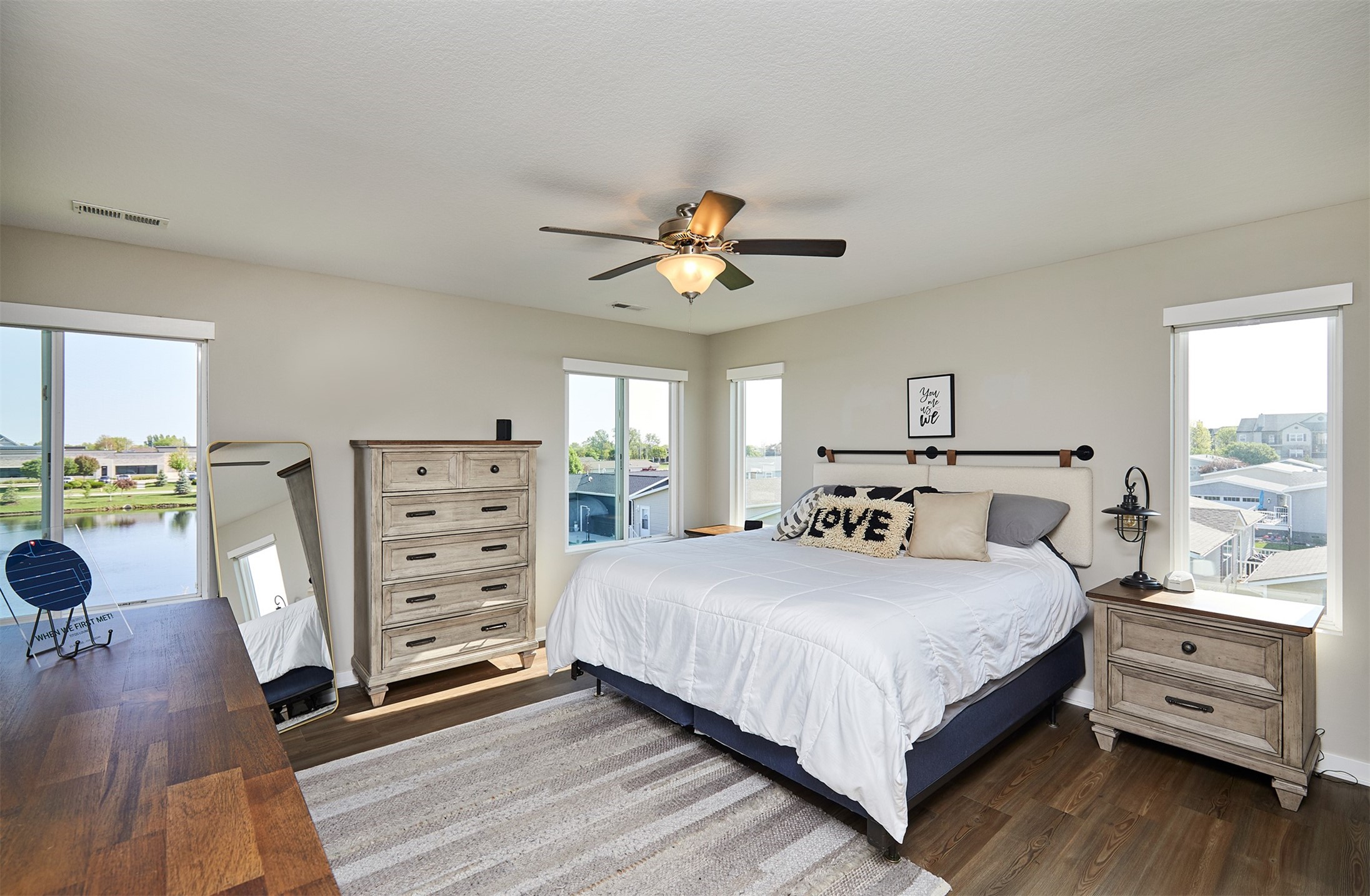 9526 Crowning Drive, West Des Moines, Iowa image 15