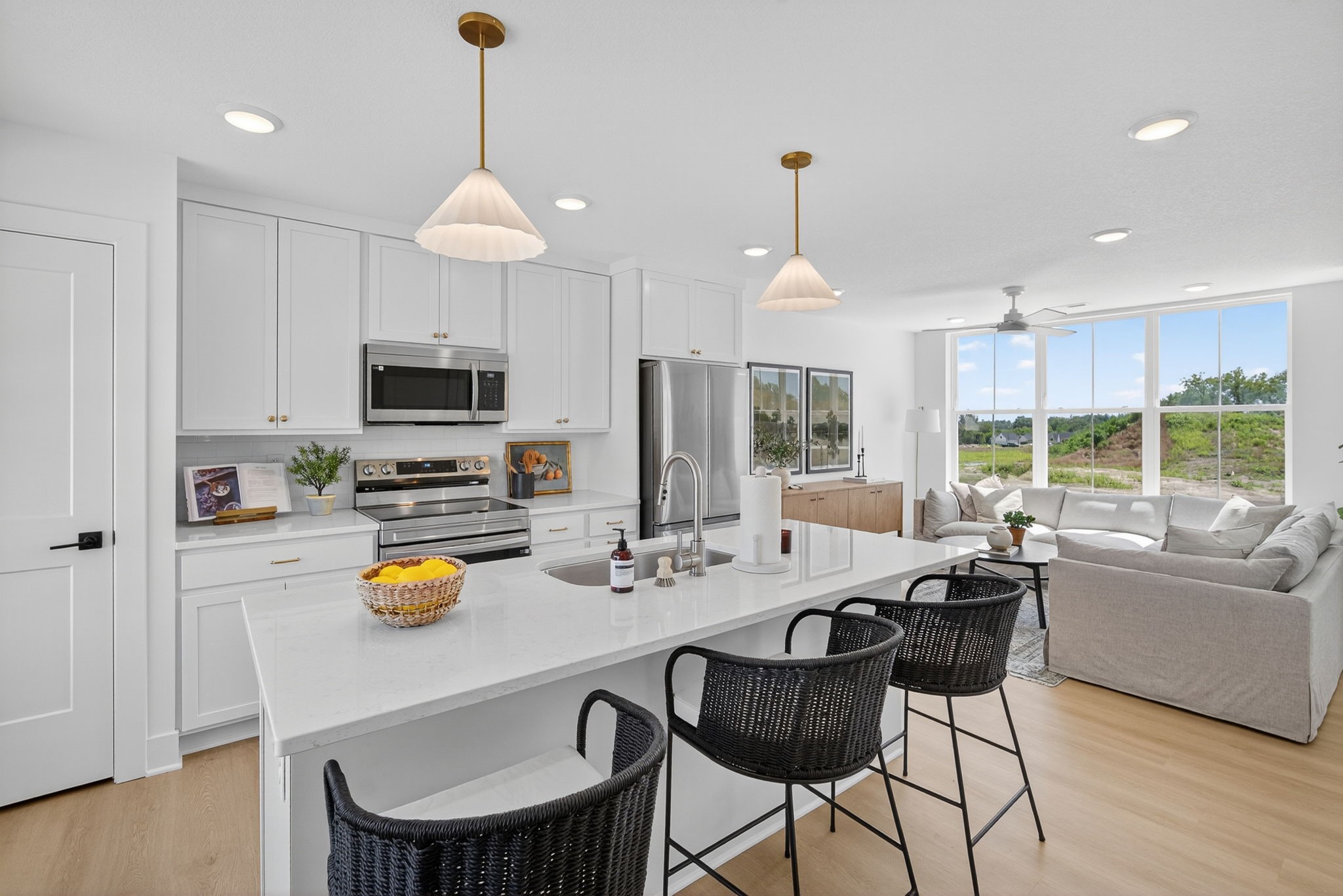 1451 SE Superior Lane