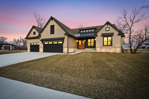 5317 174th Street Waukee IA 50263