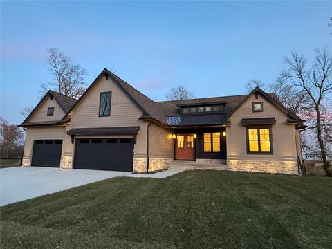 5317 174th Street Waukee IA 50263