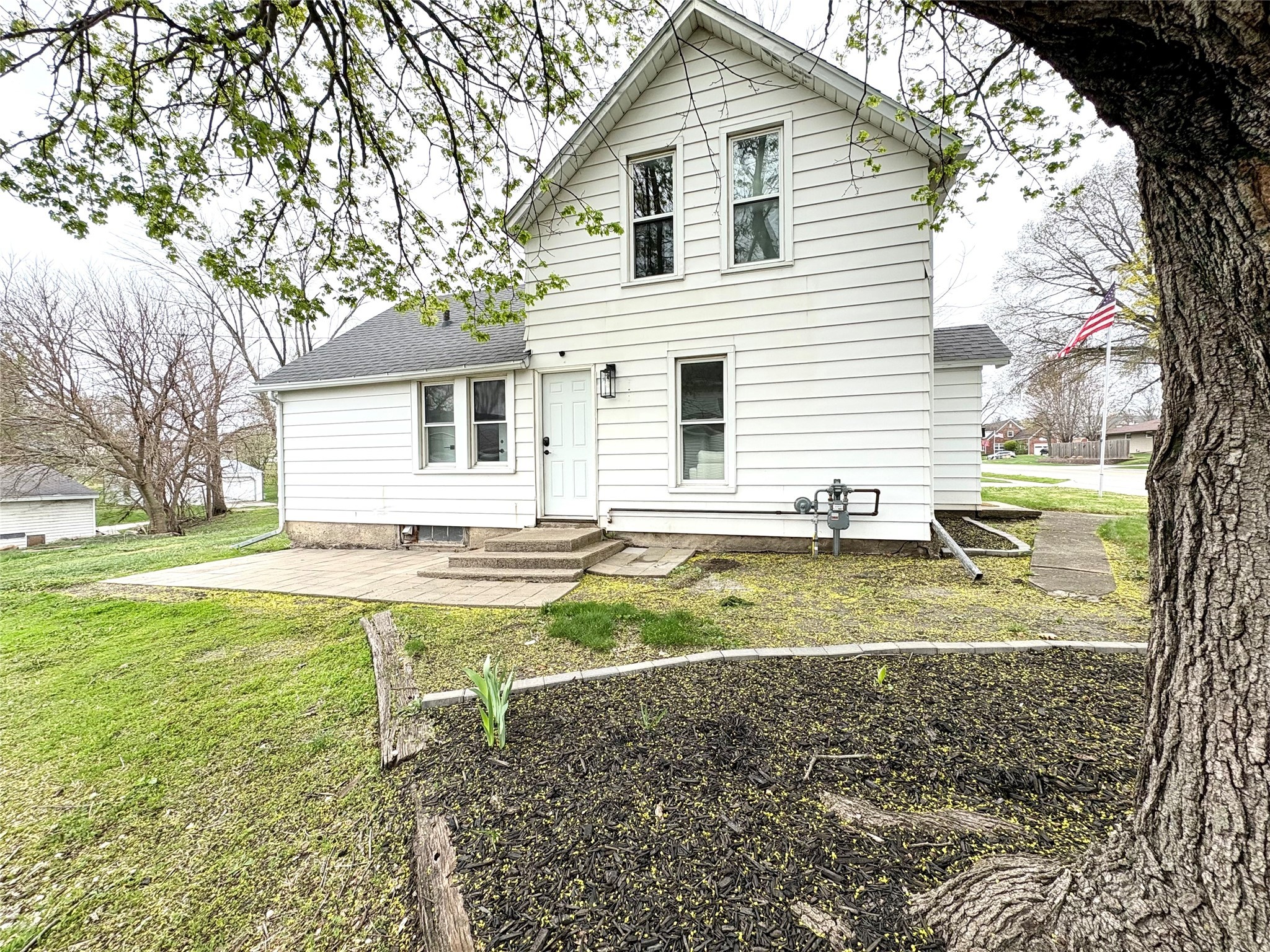 924 Broad Street, Story City, Iowa image 2