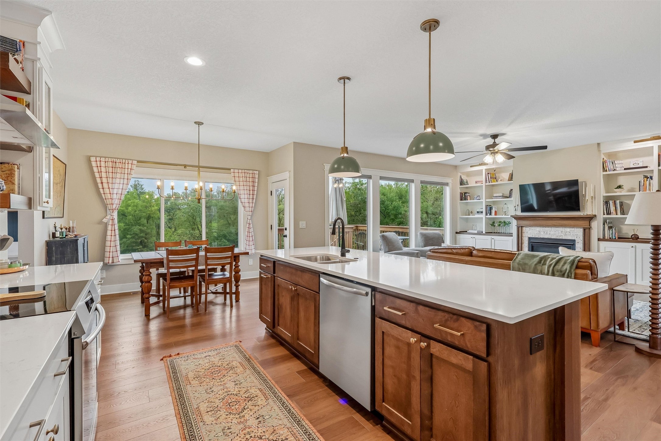 923 Lynne Drive