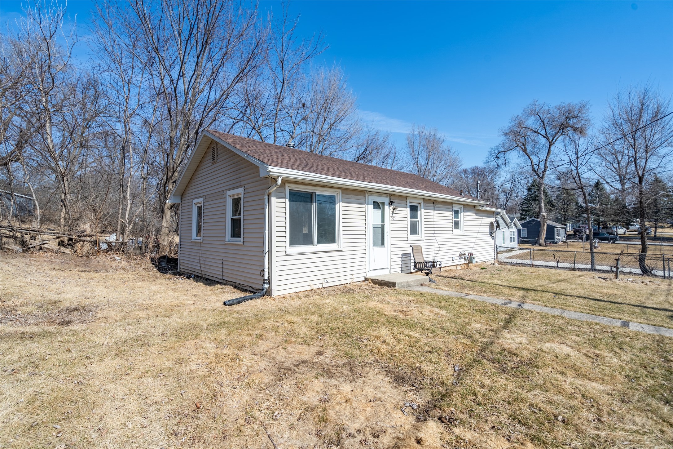 505 Hackley Avenue, Des Moines, Iowa image 2