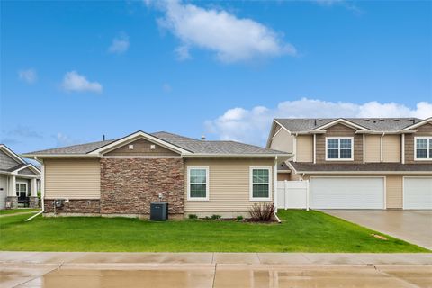 Condo For Sale - 8968 Jem Lane<br/> Dallas County, West Des Moines, IA 50266