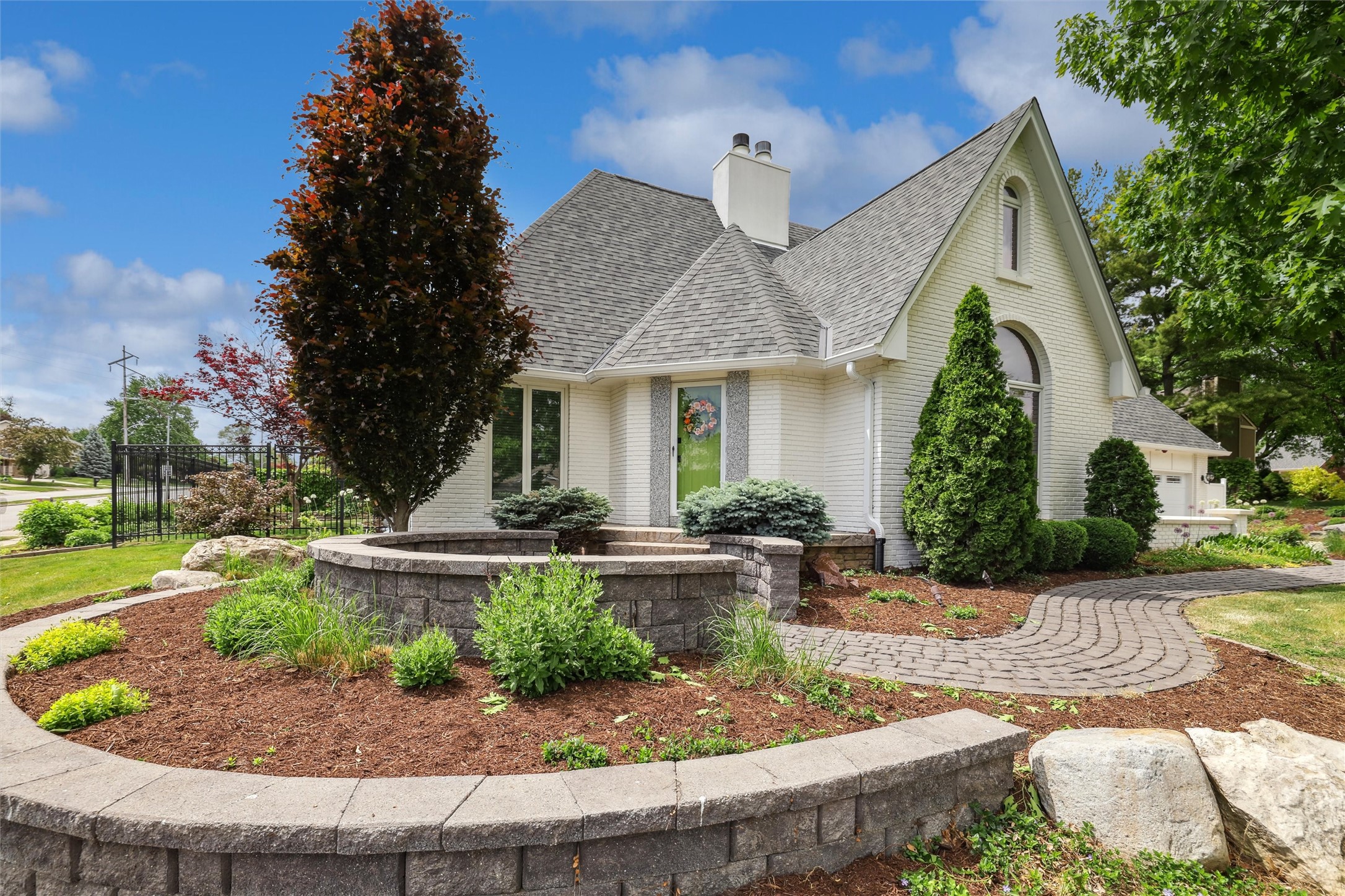 3500 Brookview Drive