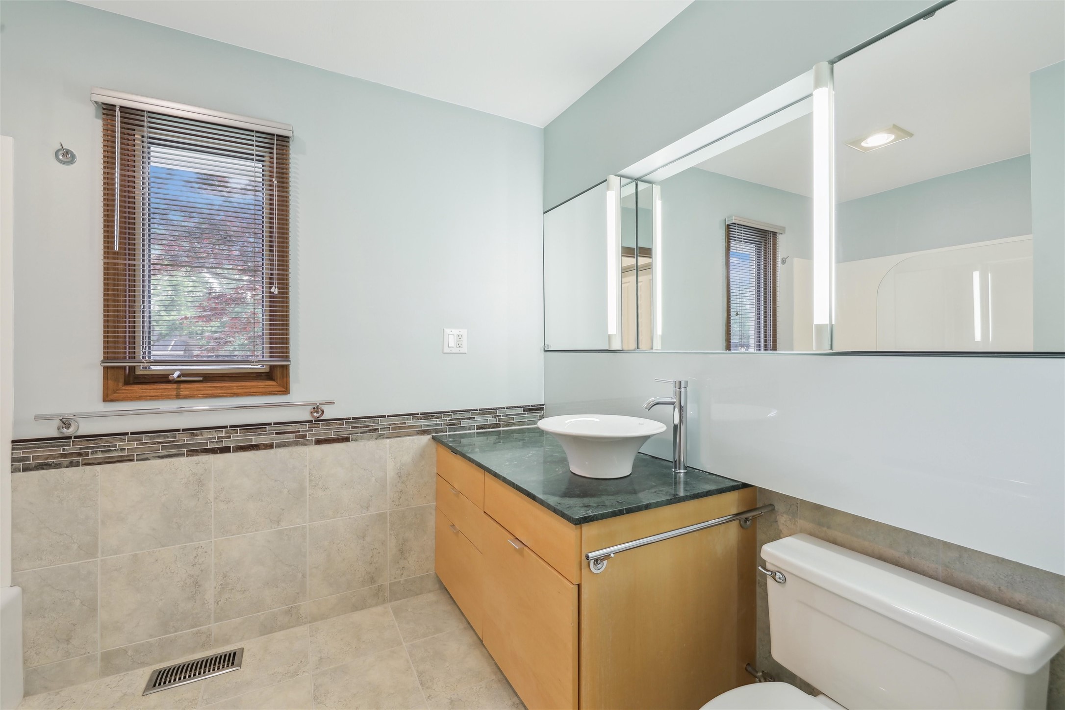 3500 Brookview Drive, West Des Moines, Iowa image 17