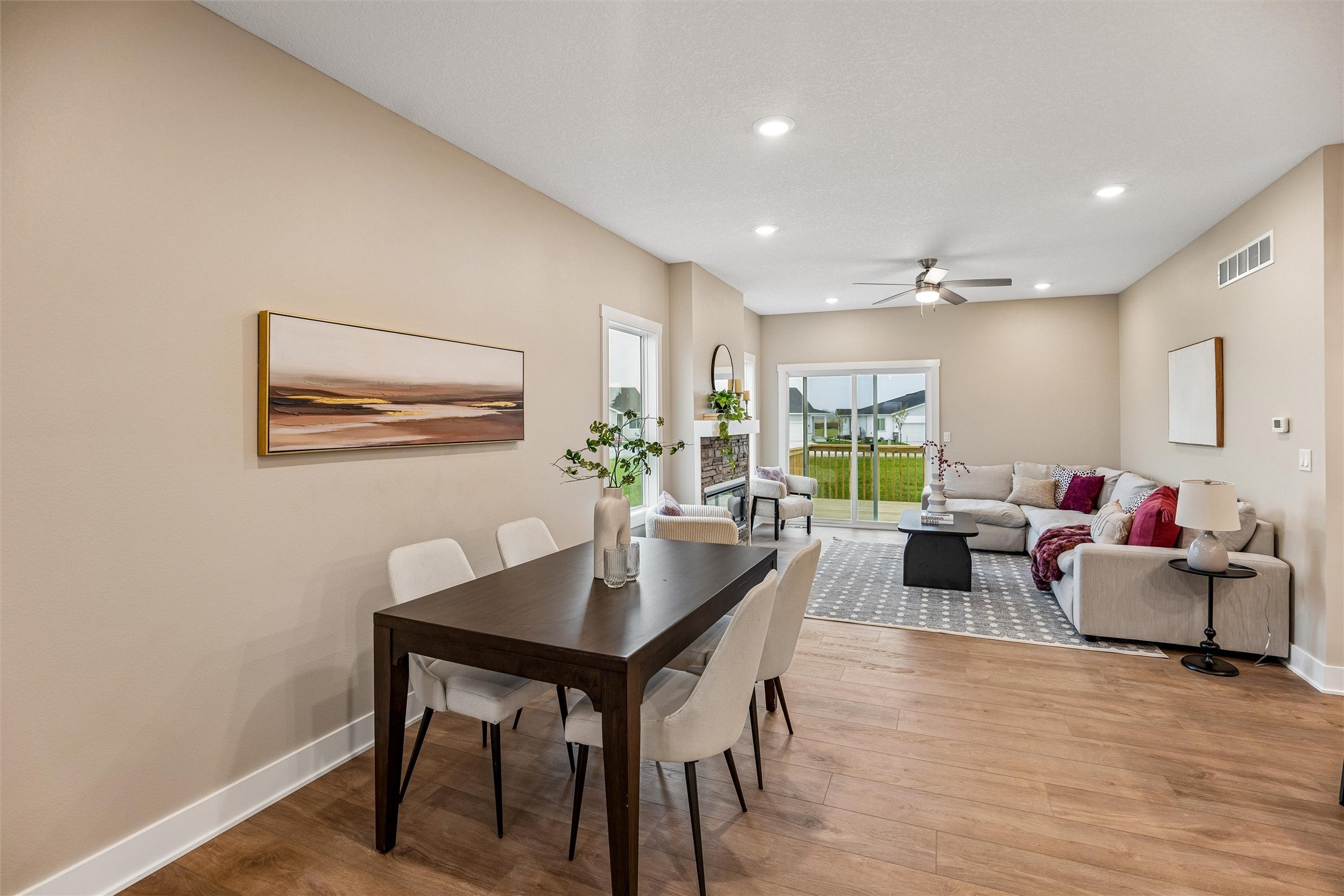 2709 14th Street NE