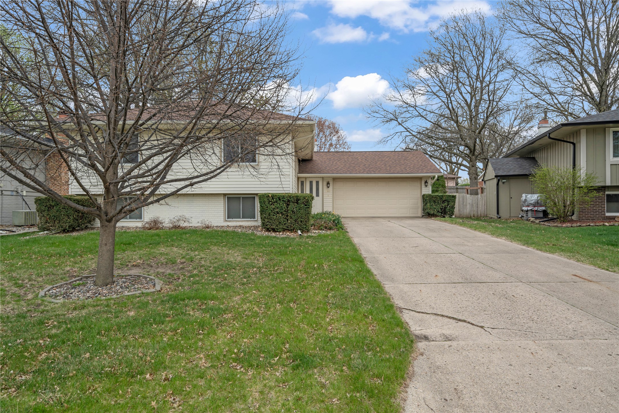 305 NW Bramble Road, Ankeny, Iowa image 3
