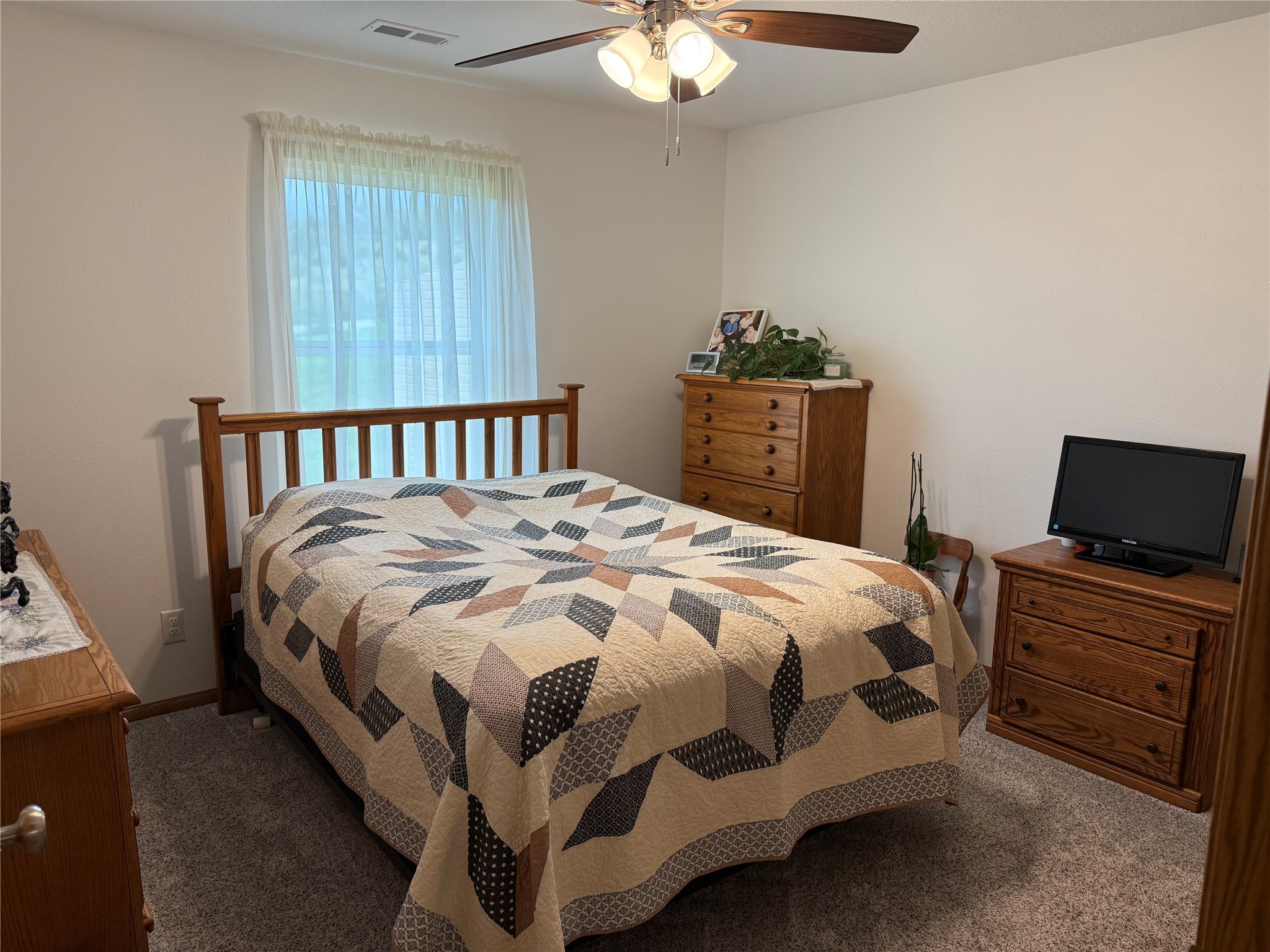 3175 Pheasant Run Trail, Peru, Iowa image 9