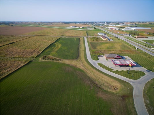 505 LANG CREEK AVE, GRINNELL, IA 50112 - Image d74b622501972ded62cd4d1a8a7f2a38/13327403