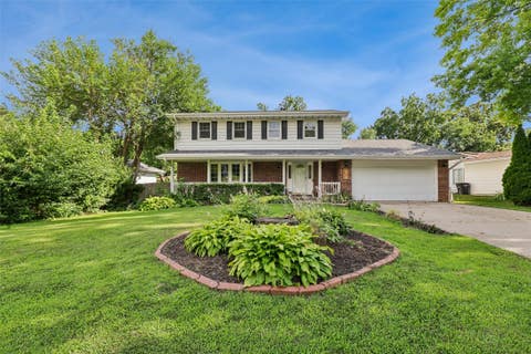 Homes For Sale - 6812 Northwest Drive<br/> Windsor Heights, IA 50324