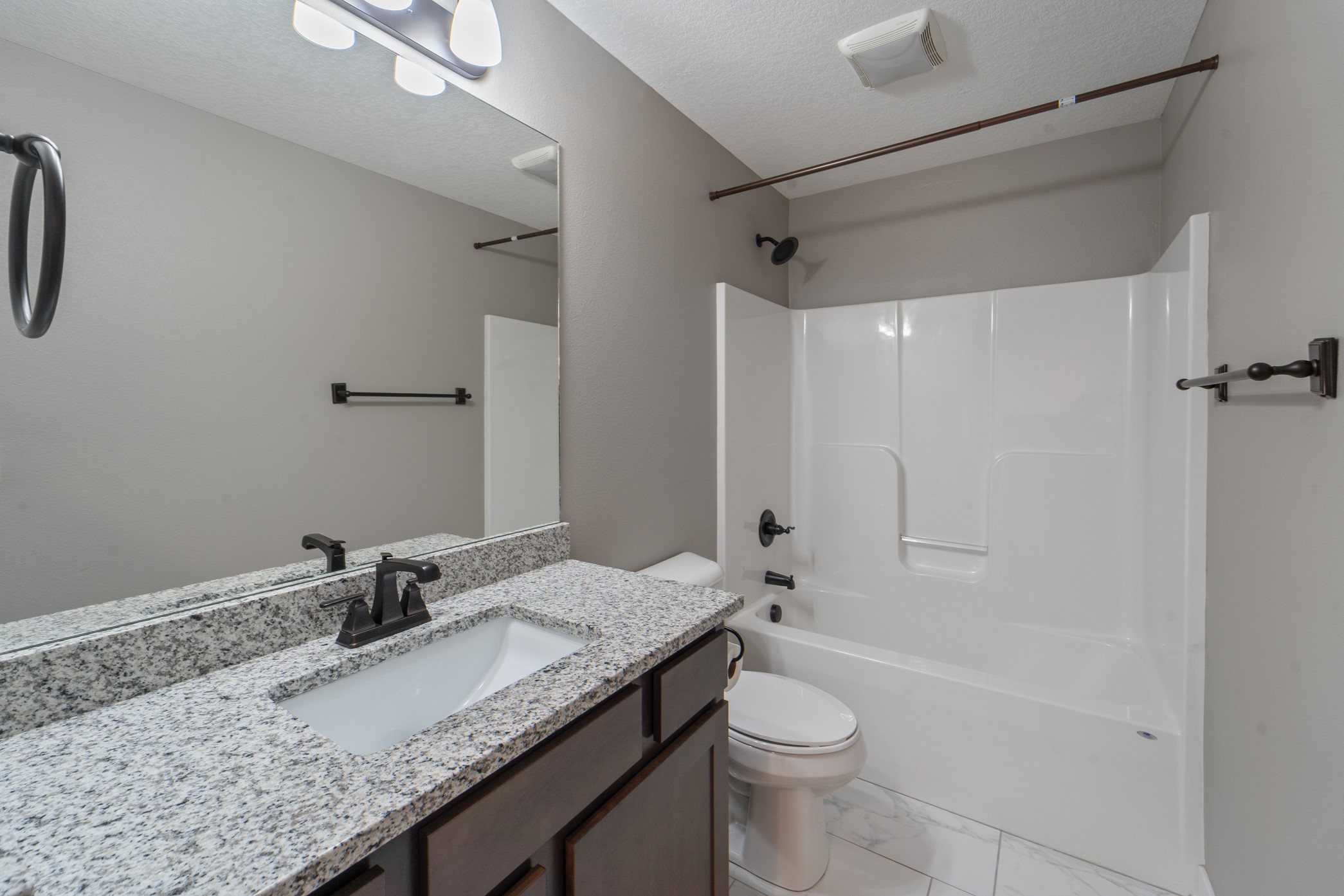 1408 NE 49th Street, Ankeny, Iowa image 6