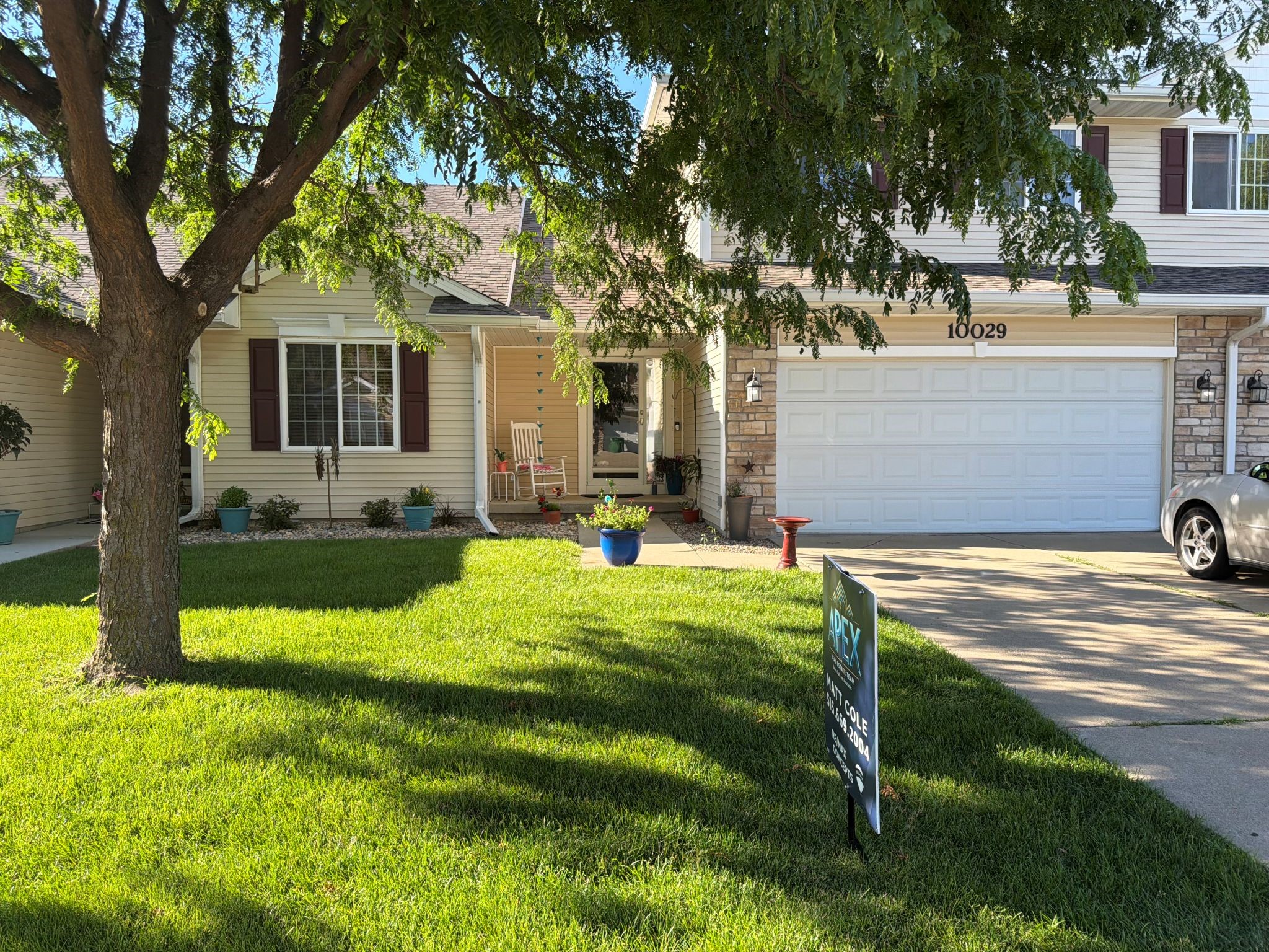 Photo 1 of 35 — 10029 Bayern Lane, Johnston, IA 50131