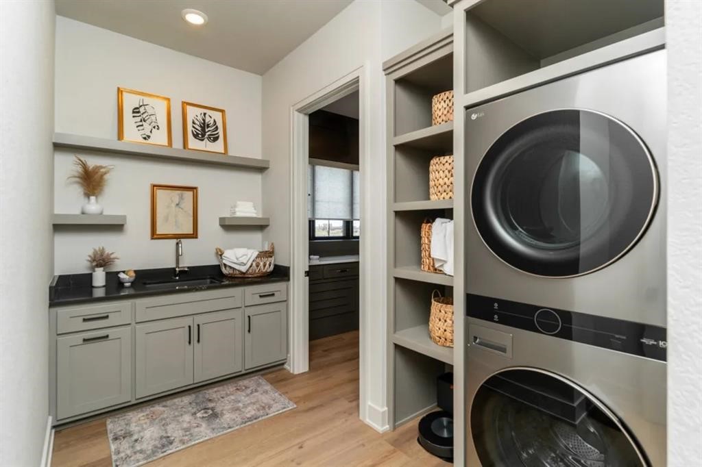 4735 Centennial Boulevard