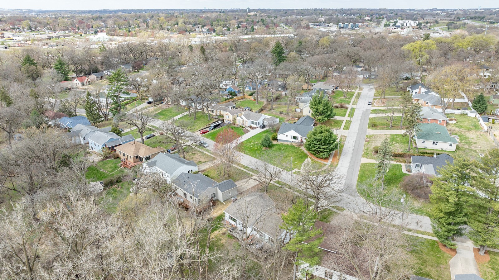693 61st Street, Des Moines, Iowa image 27