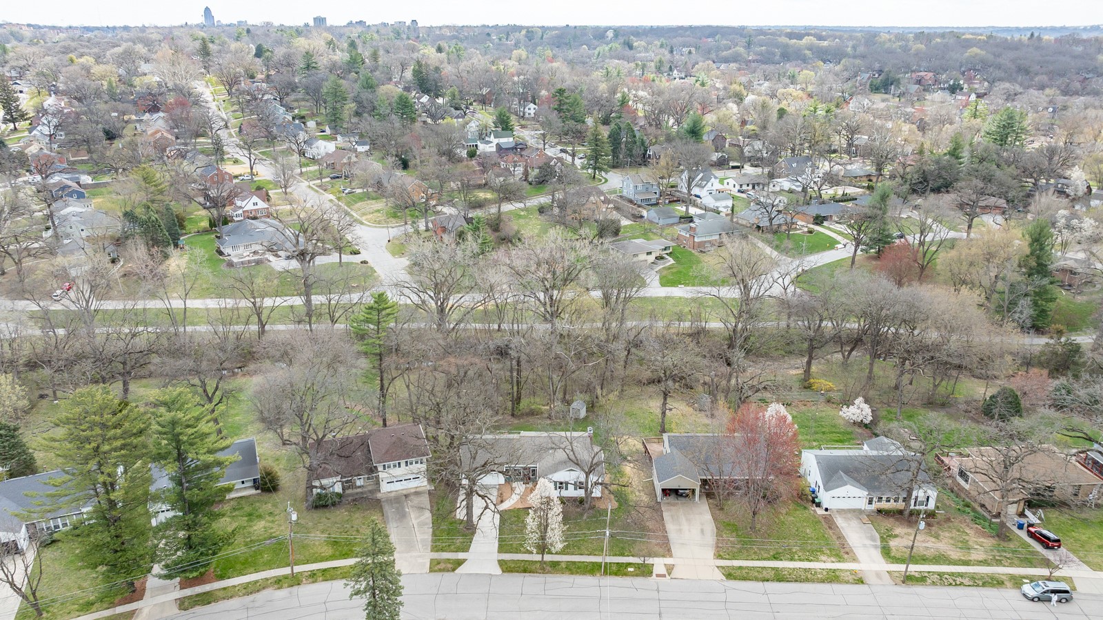 693 61st Street, Des Moines, Iowa image 21