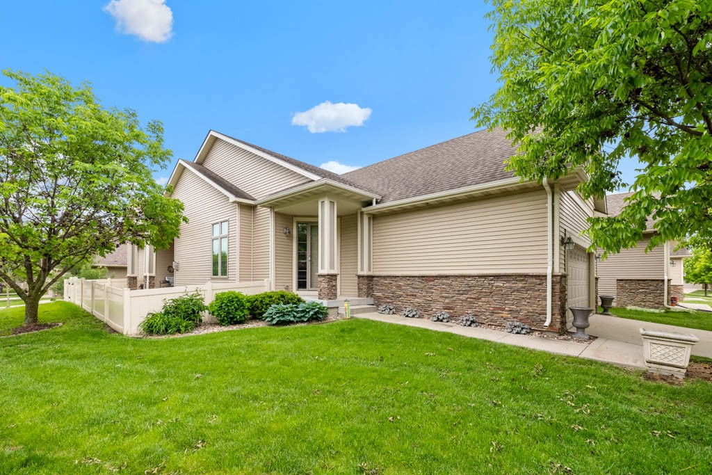 645 65th Place #186, West Des Moines, Iowa image 2
