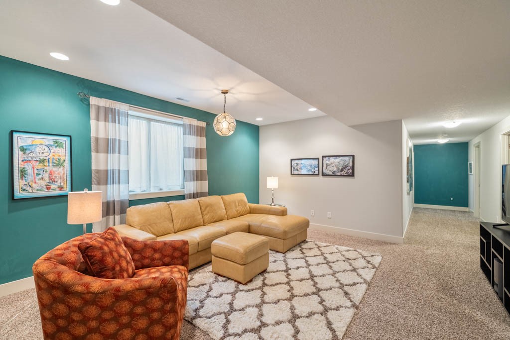 645 65th Place #186, West Des Moines, Iowa image 23