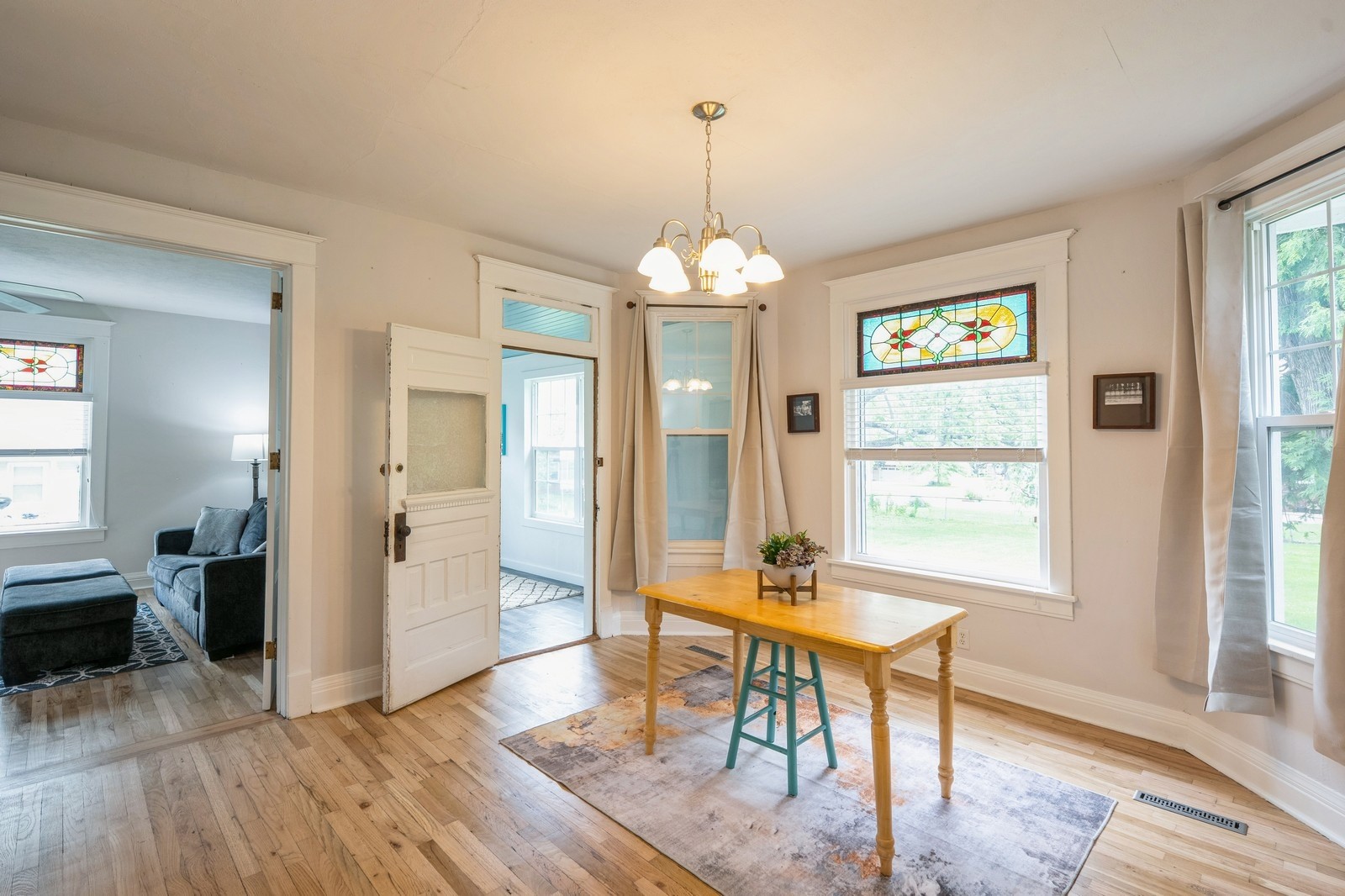 140 N 7th Street, Carlisle, Iowa image 8
