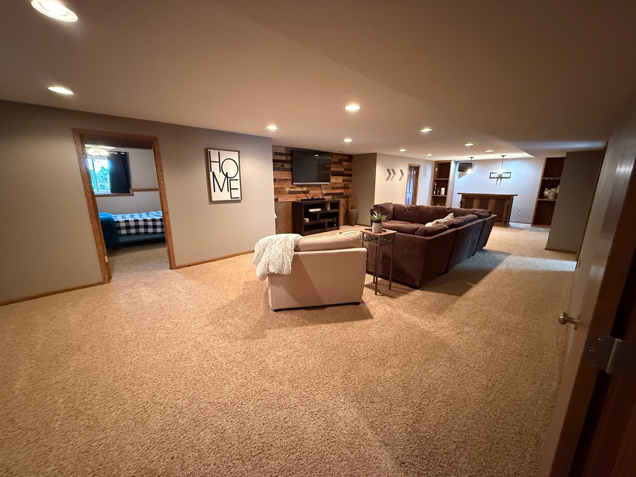 550 Turnberry Drive, Norwalk, Iowa image 10