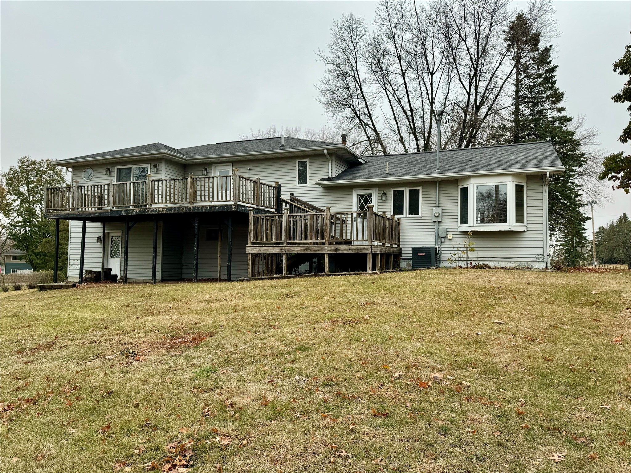 201 Fairway Drive, Clear Lake, Iowa image 4