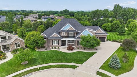 Homes For Sale - 8905 NW 72nd Place<br/> Polk County, Johnston, IA 50131