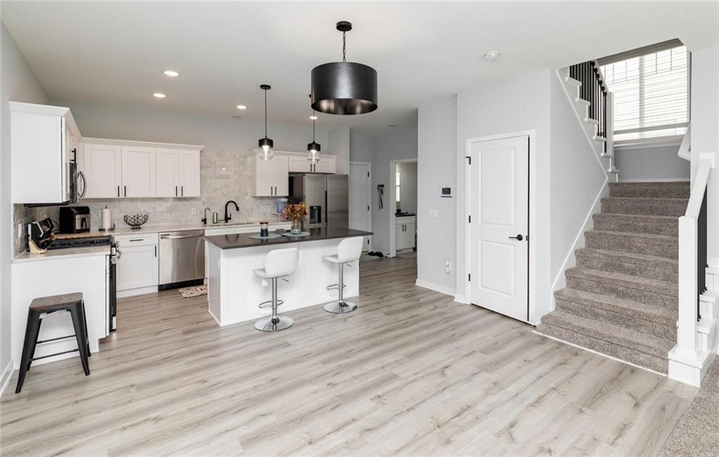 9150 Spring Crest Lane, West Des Moines, Iowa image 8
