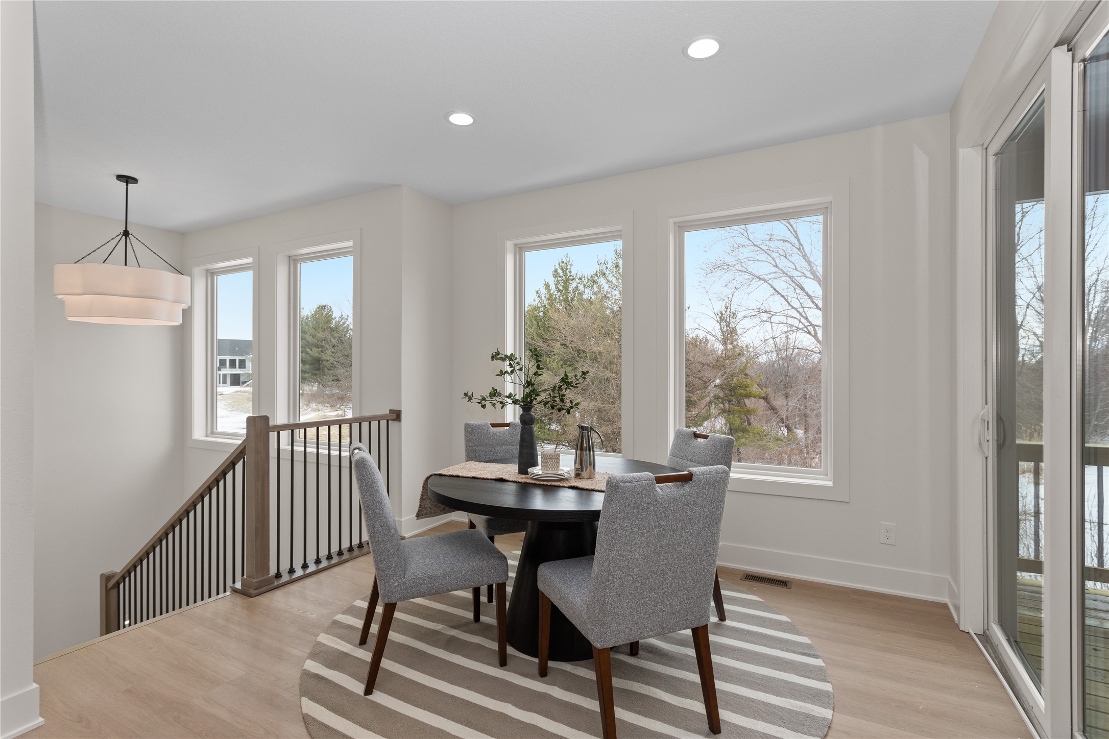 1390 NW Red Oak Drive