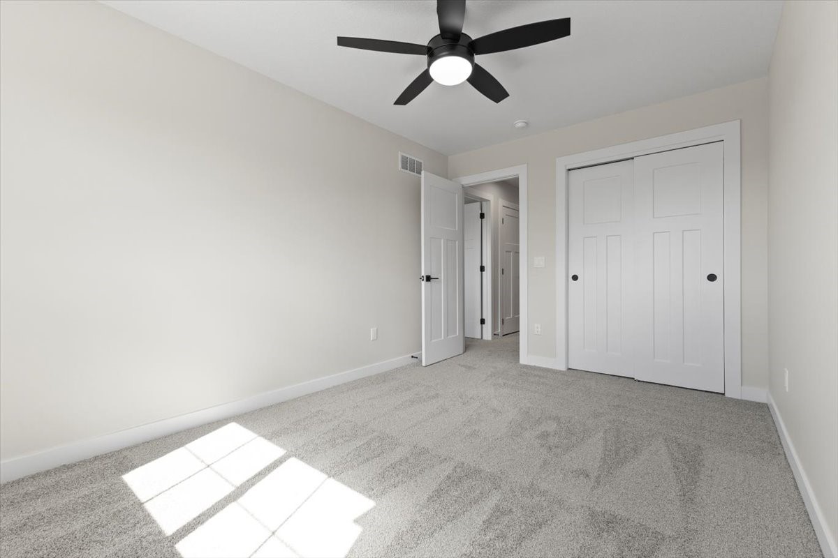 1995 S Warrior Lane, Waukee, Iowa image 32