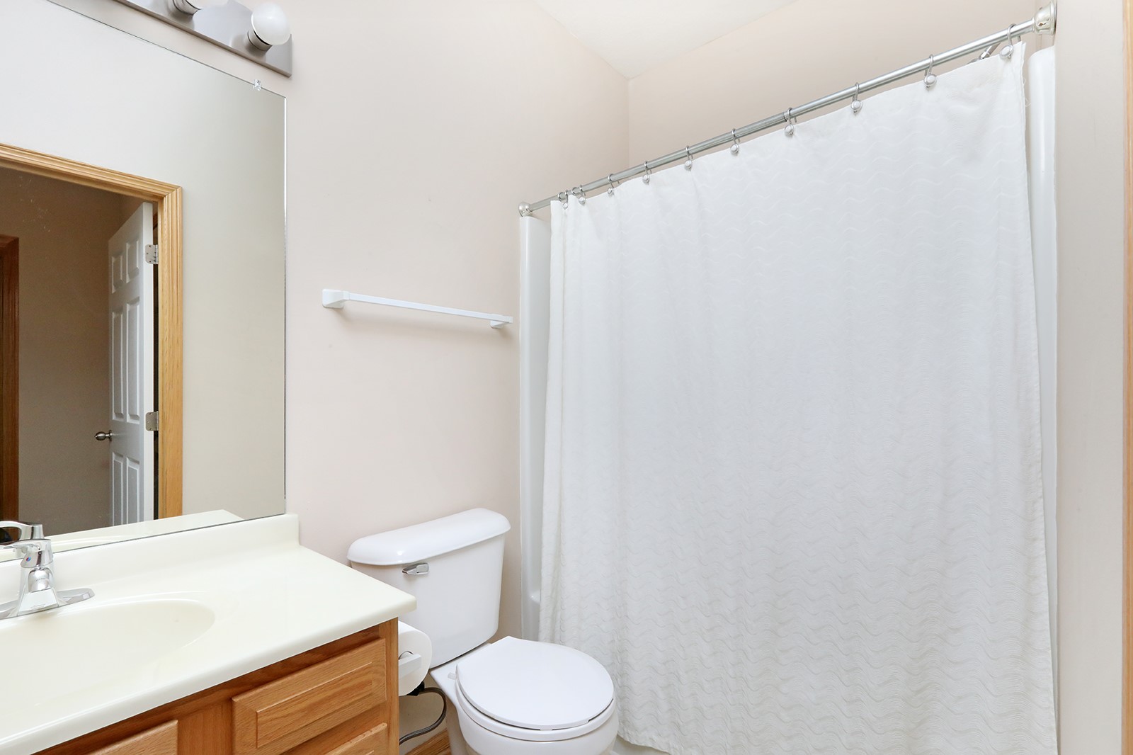 1307 SE University Avenue #106, Waukee, Iowa image 13