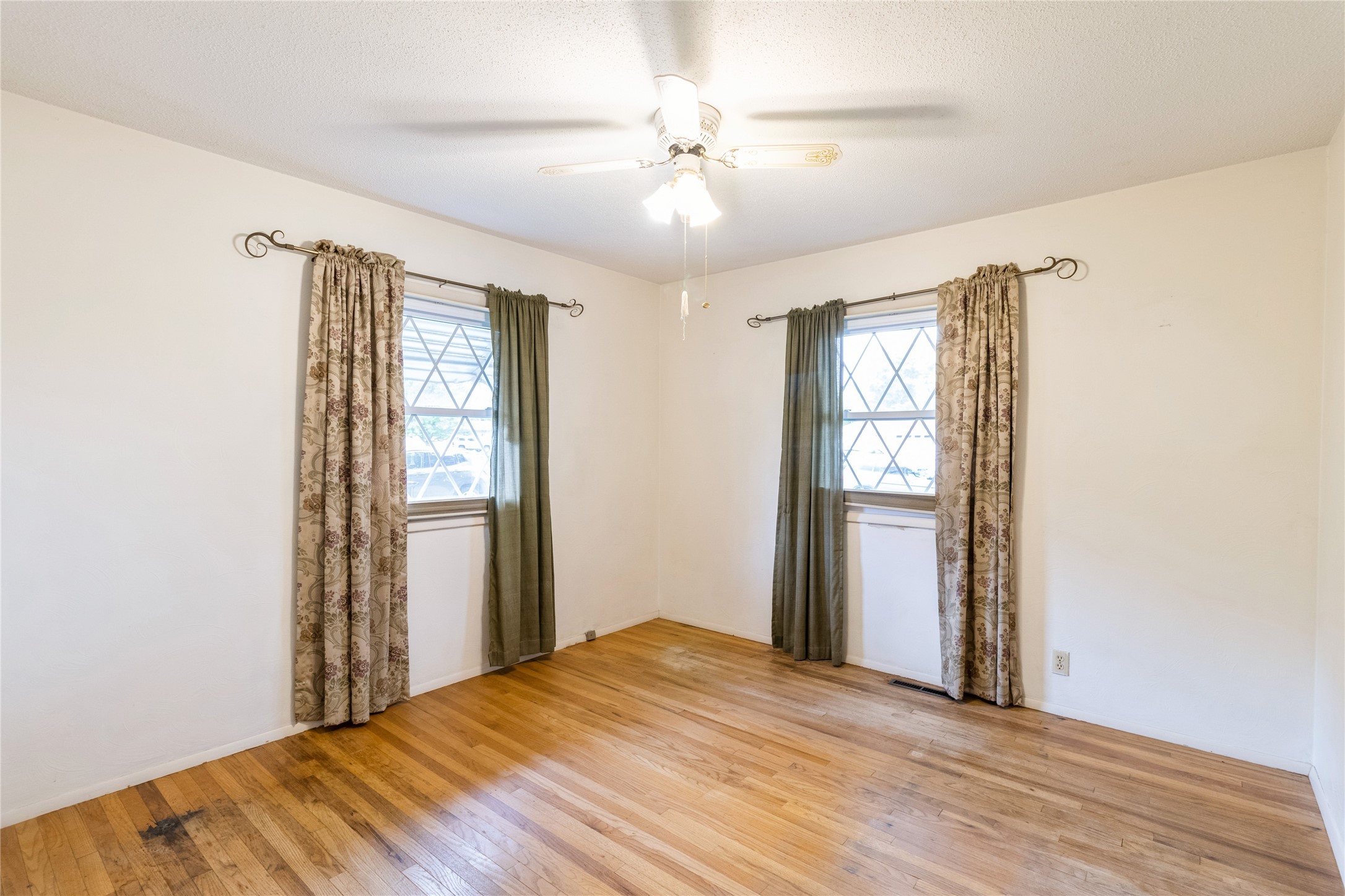 2110 S 5th Street, Marshalltown, Iowa image 12