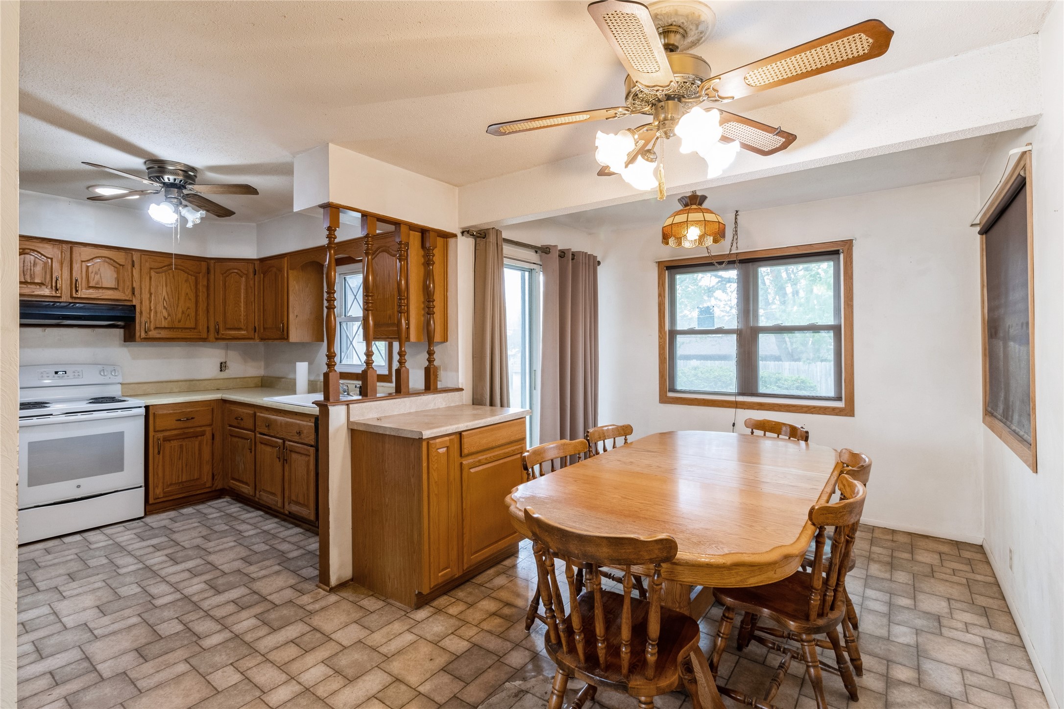 2110 S 5th Street, Marshalltown, Iowa image 6
