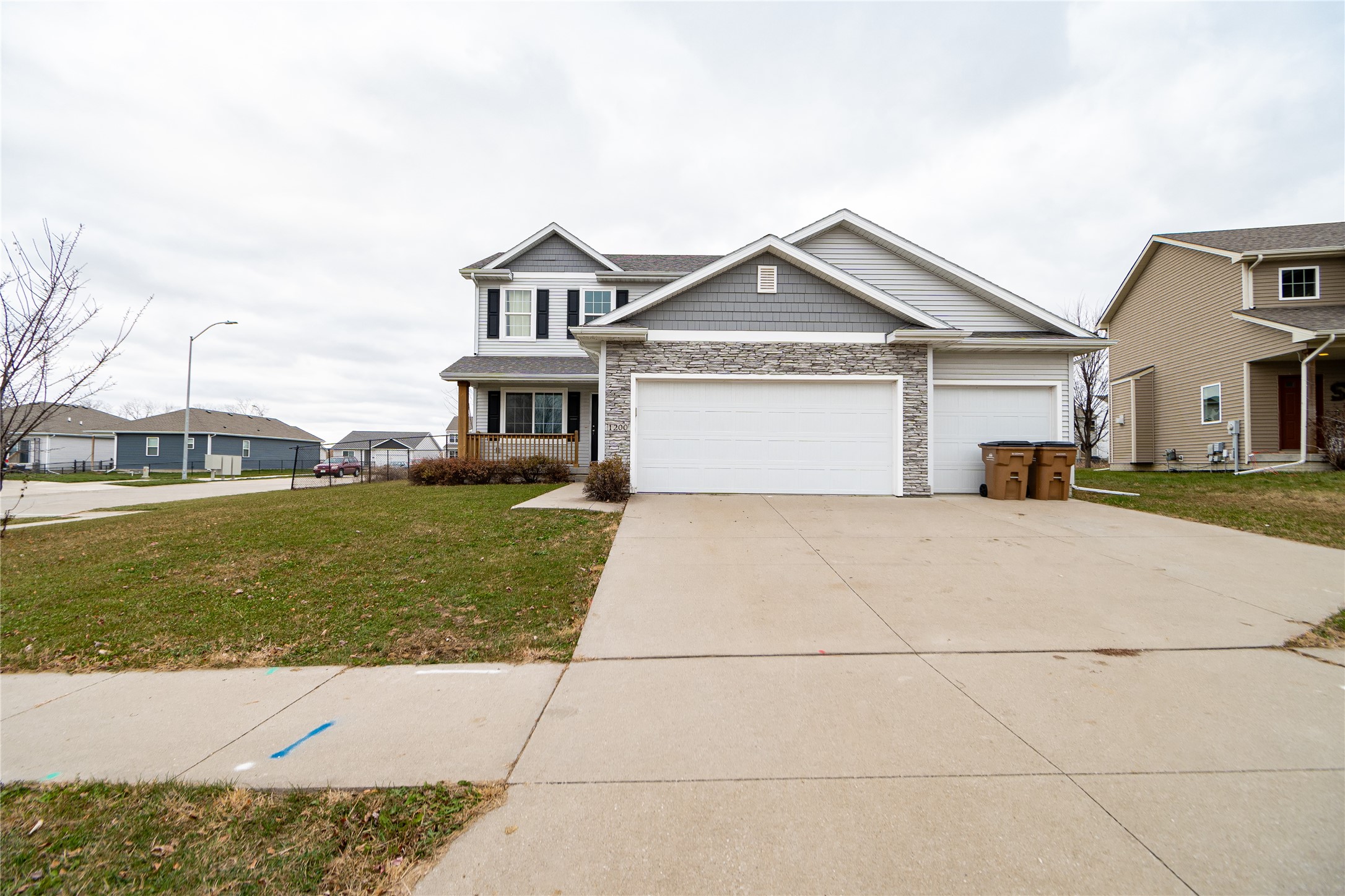 1200 Blue Bonnet Drive, Carlisle, Iowa image 1