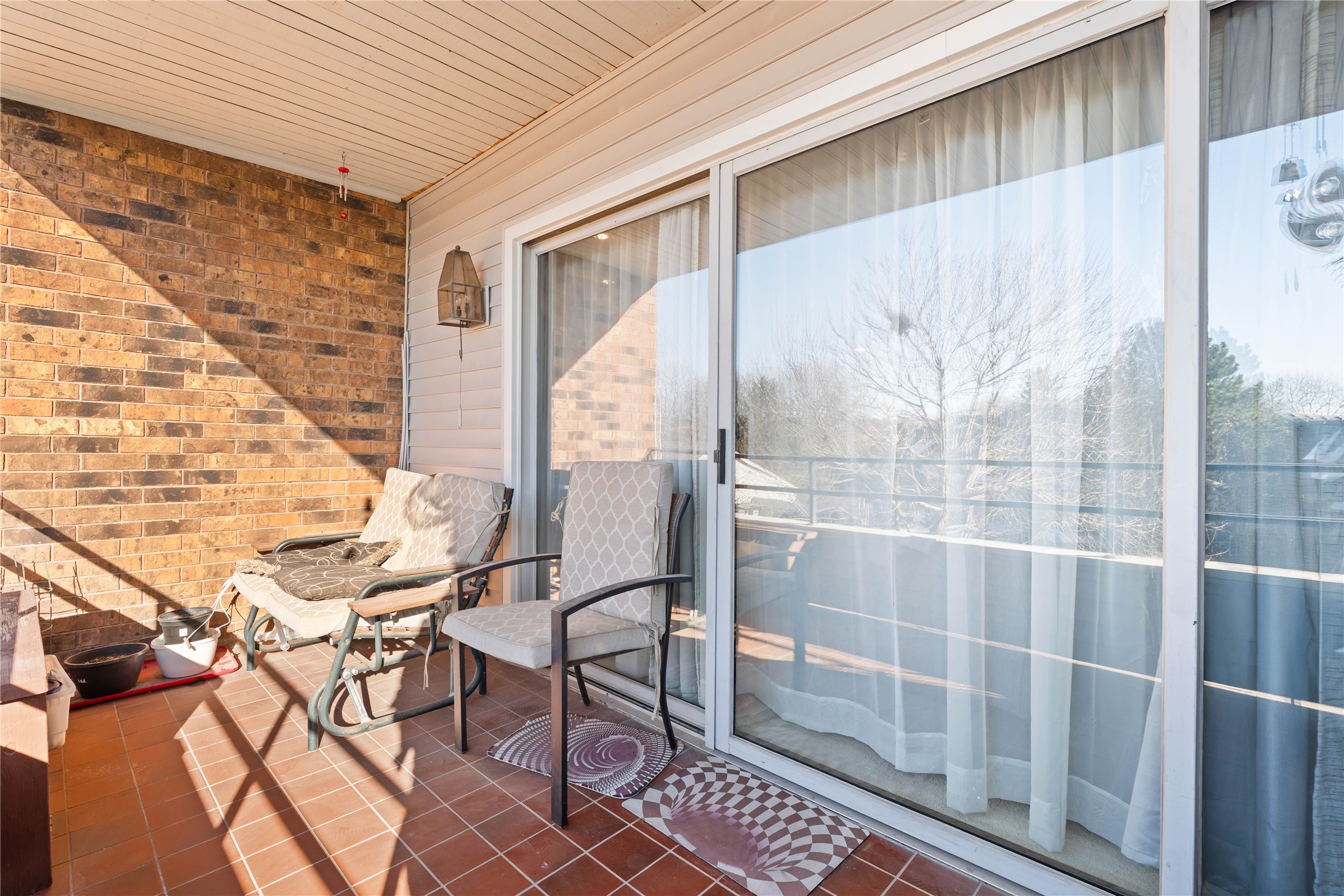 1100 50th Street 1105