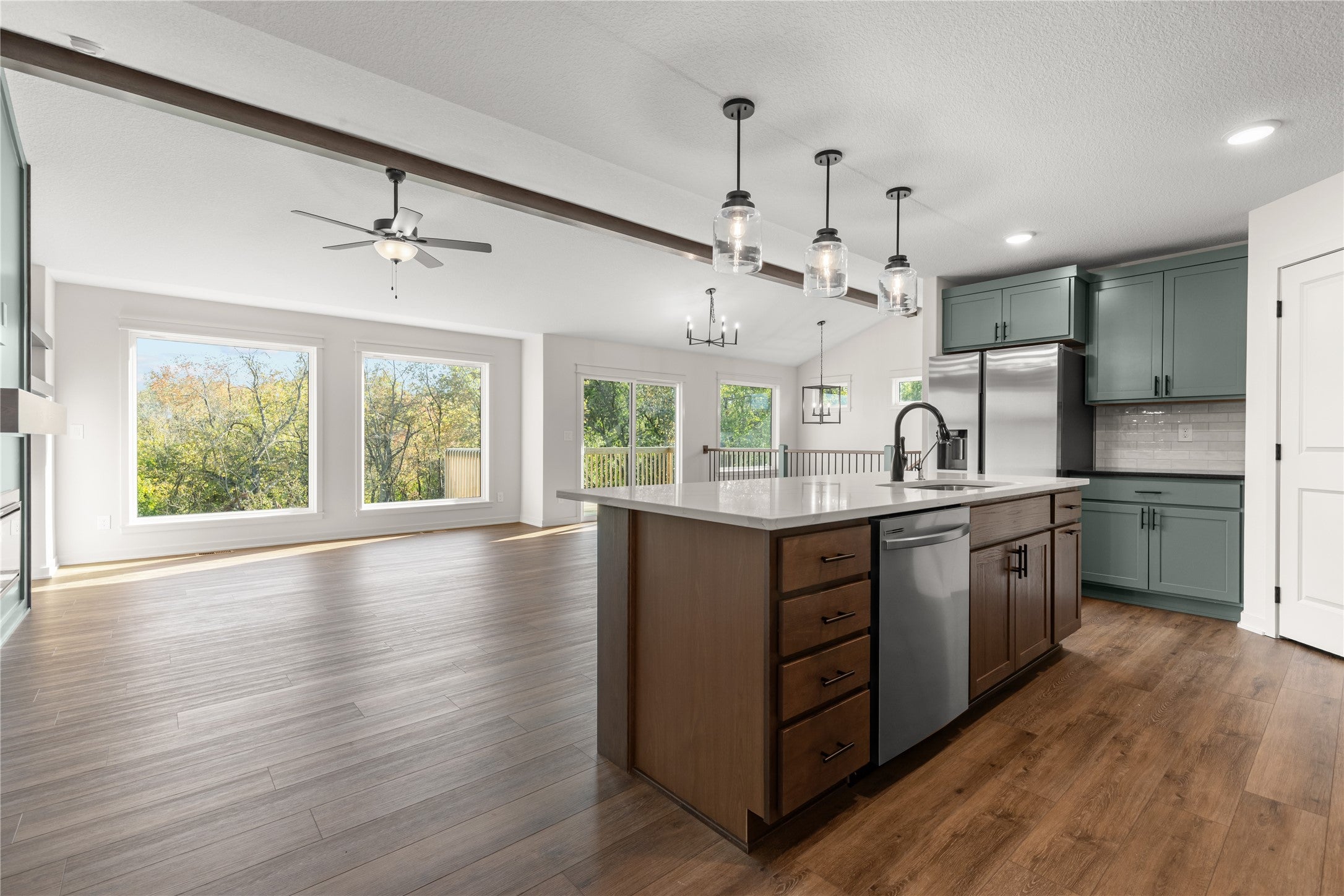 811 Fawn Court