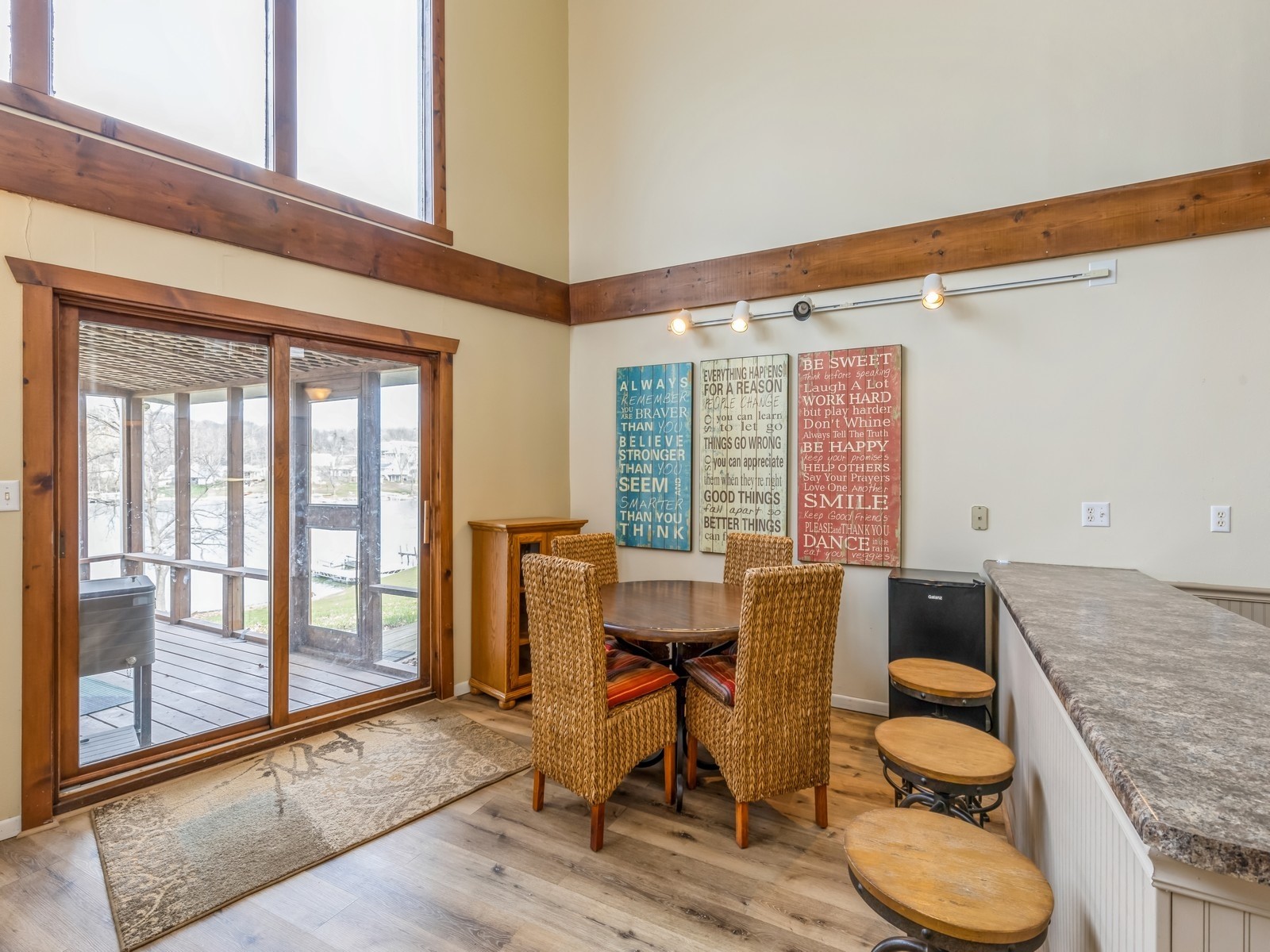 193 Cottage Lane, Montezuma, Iowa image 9
