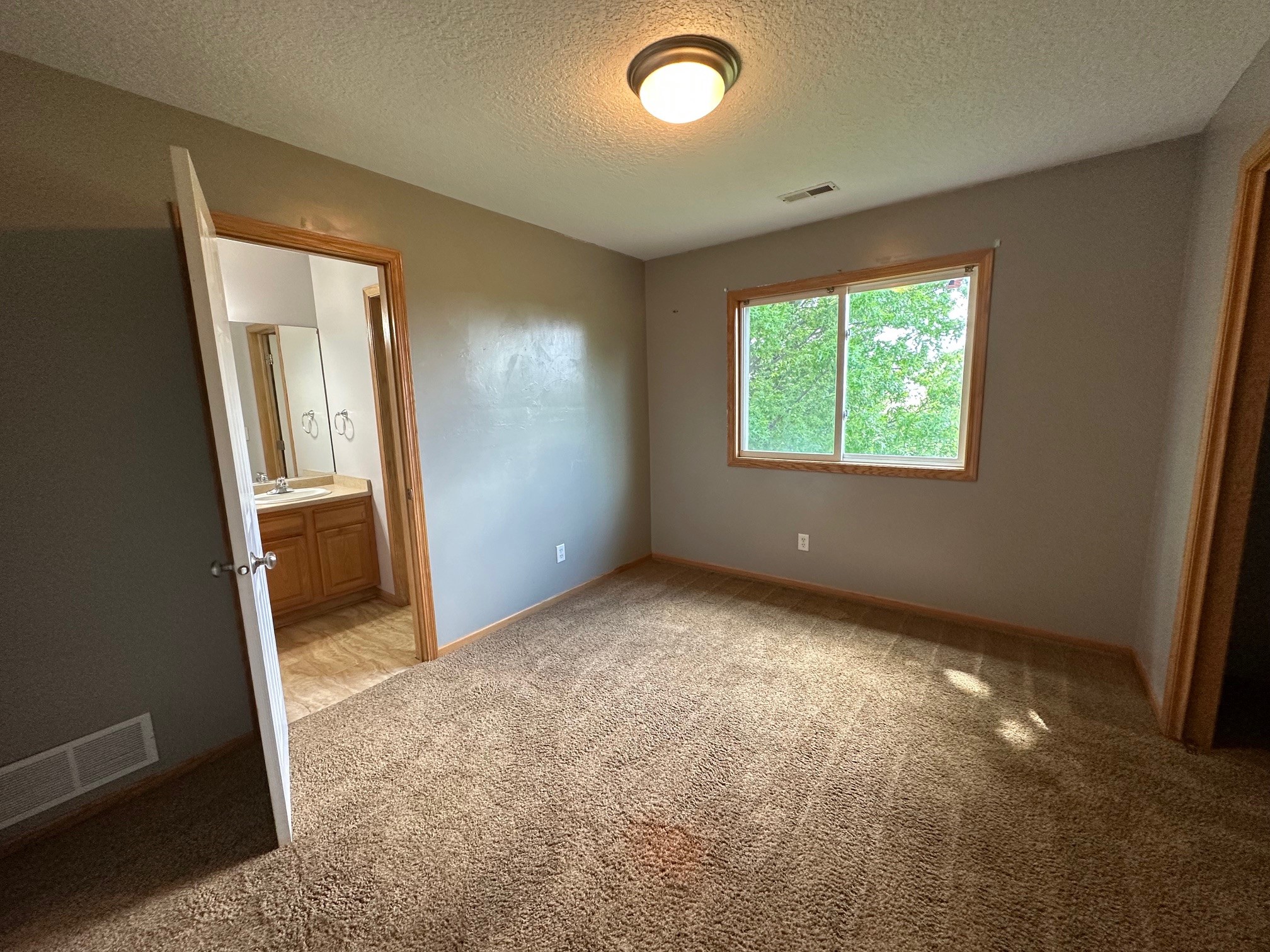 322 N 15th Avenue, Winterset, Iowa image 13