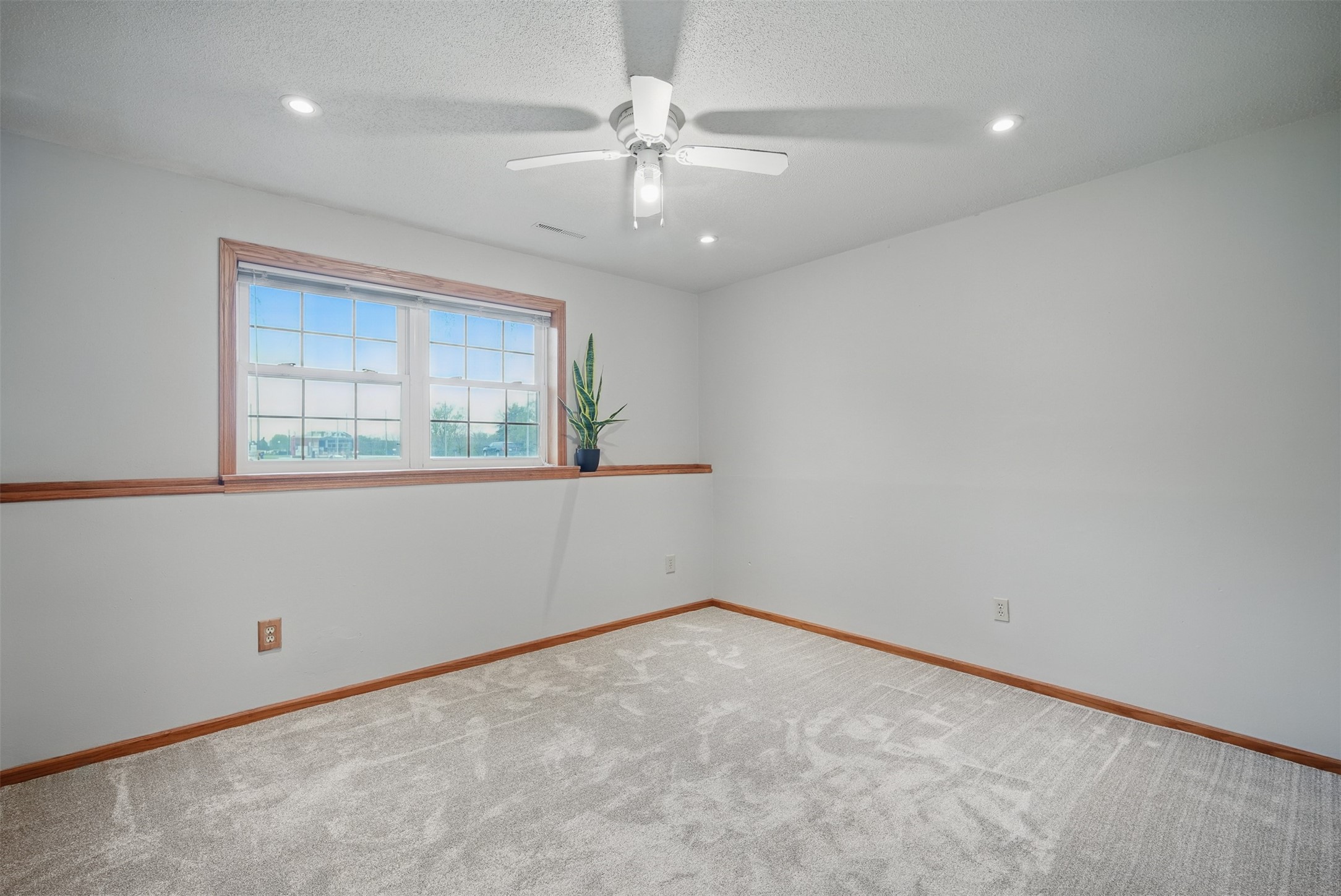 100 10th Street, Bondurant, Iowa image 18