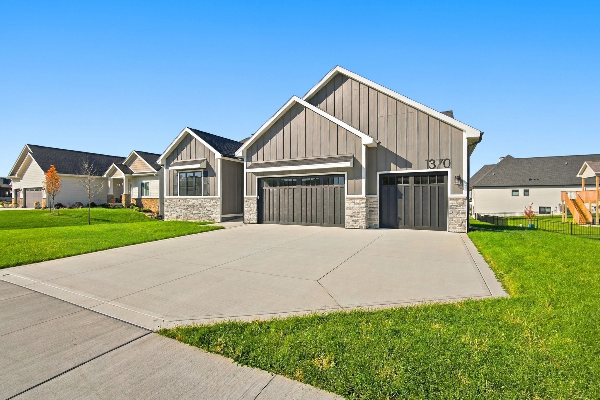 1370 NW Brooks Drive