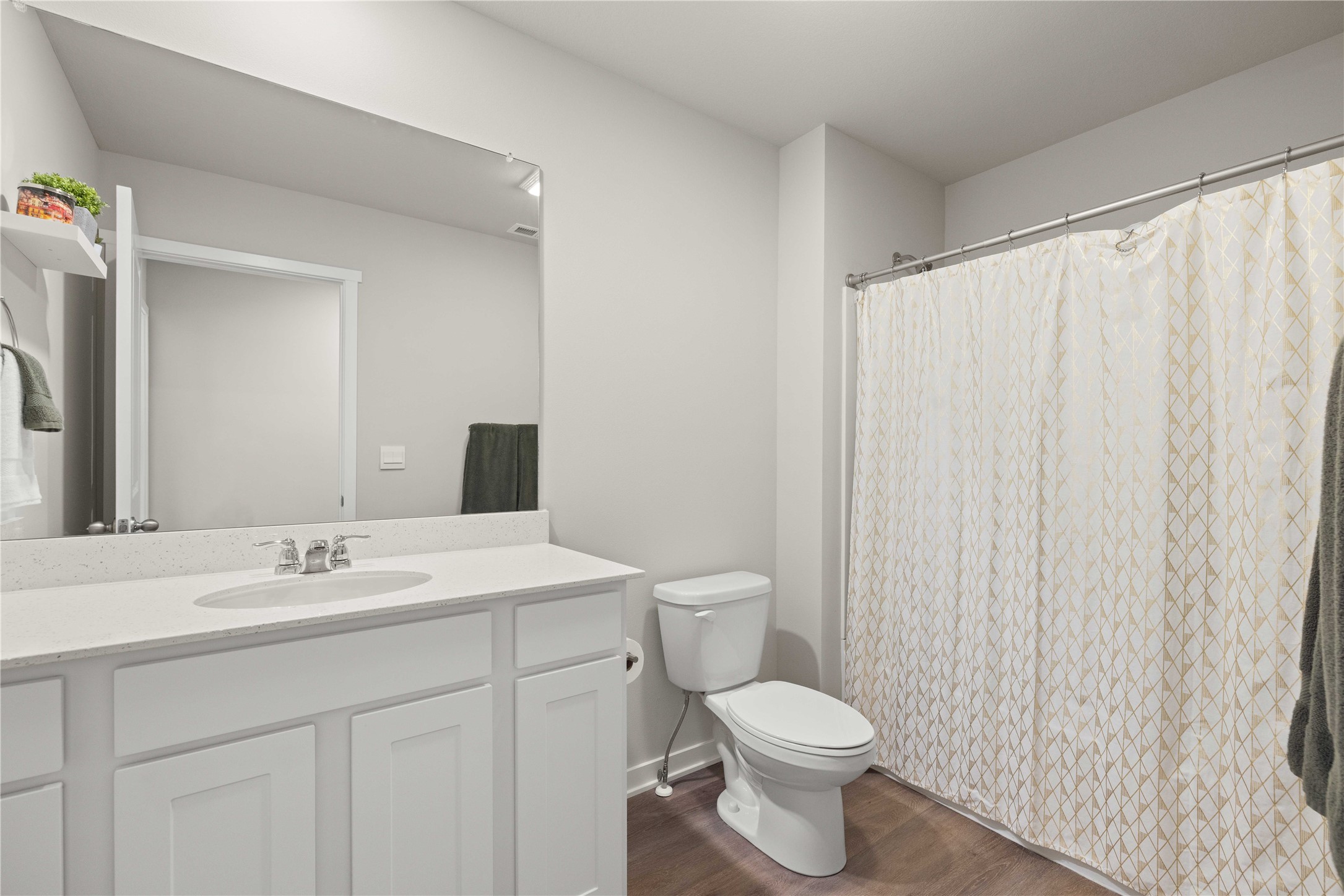 1050 Bel Aire Court, Waukee, Iowa image 24