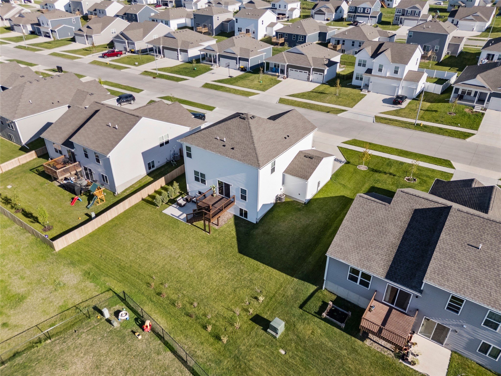 1050 Bel Aire Court, Waukee, Iowa image 33