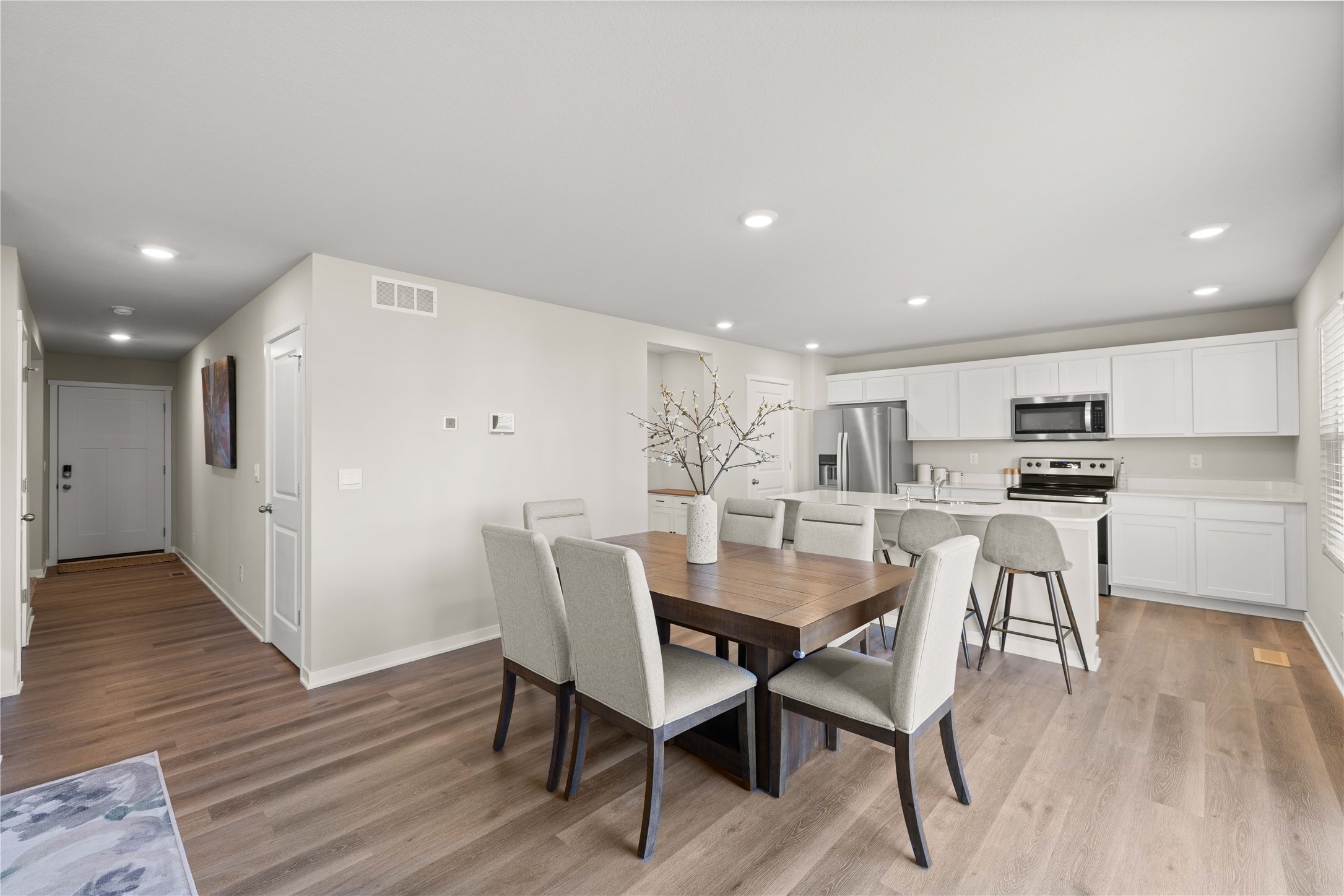 1050 Bel Aire Court, Waukee, Iowa image 9