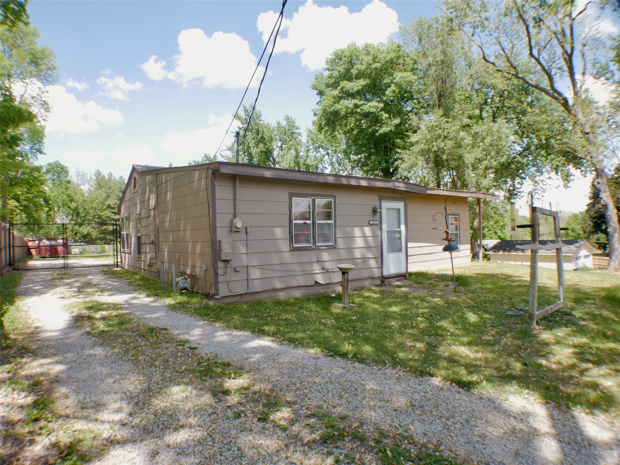 3312 E Shawnee Avenue, Des Moines, Iowa image 2