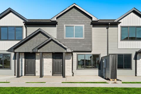 Condo For Sale - 608 NE Winding Trail Lane<br/> Ankeny, IA 50021