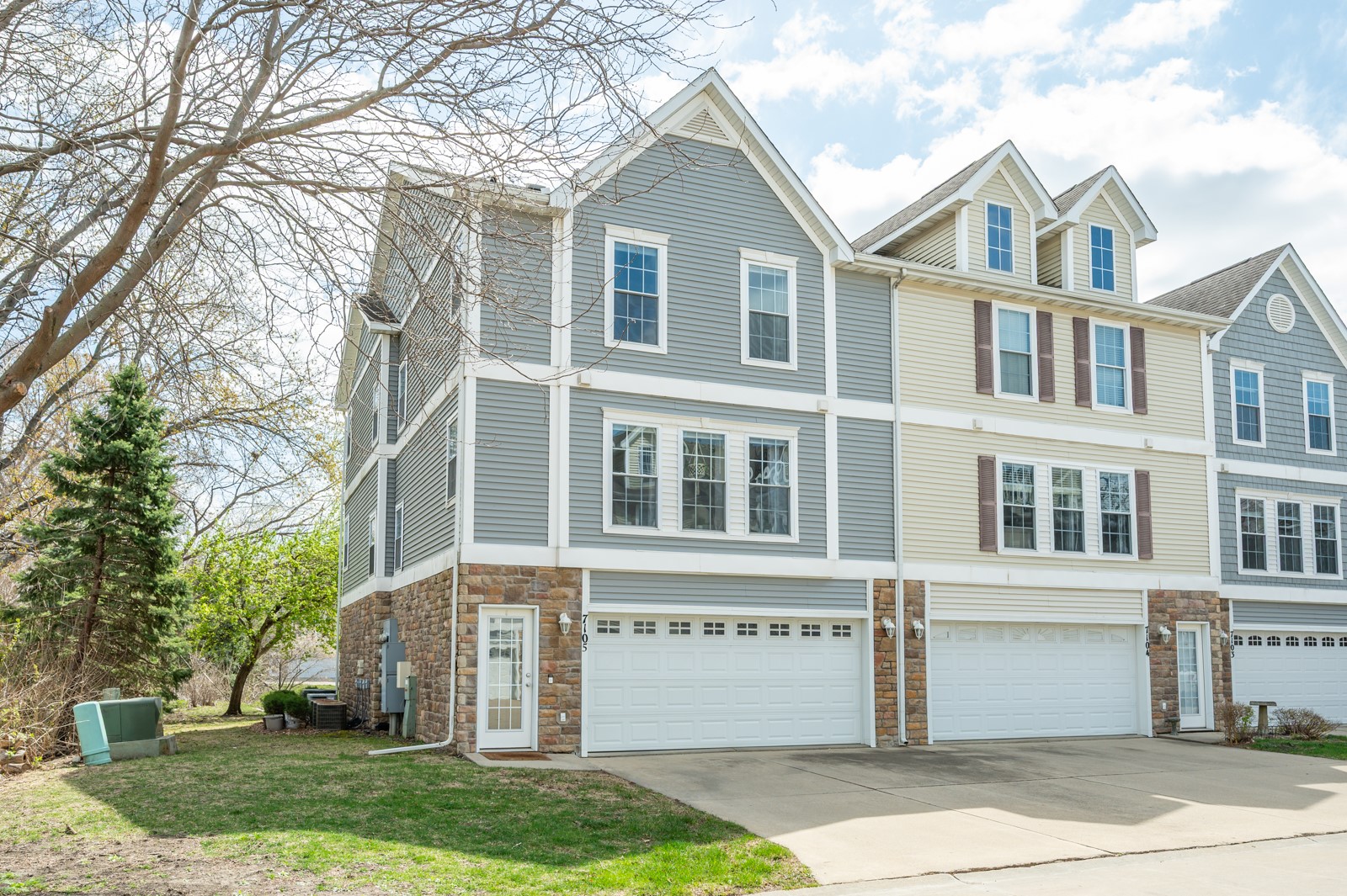 8302 Westown Parkway #7105, West Des Moines, Iowa image 1